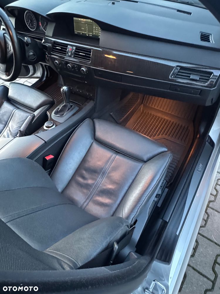 BMW Seria 5 530d - 34
