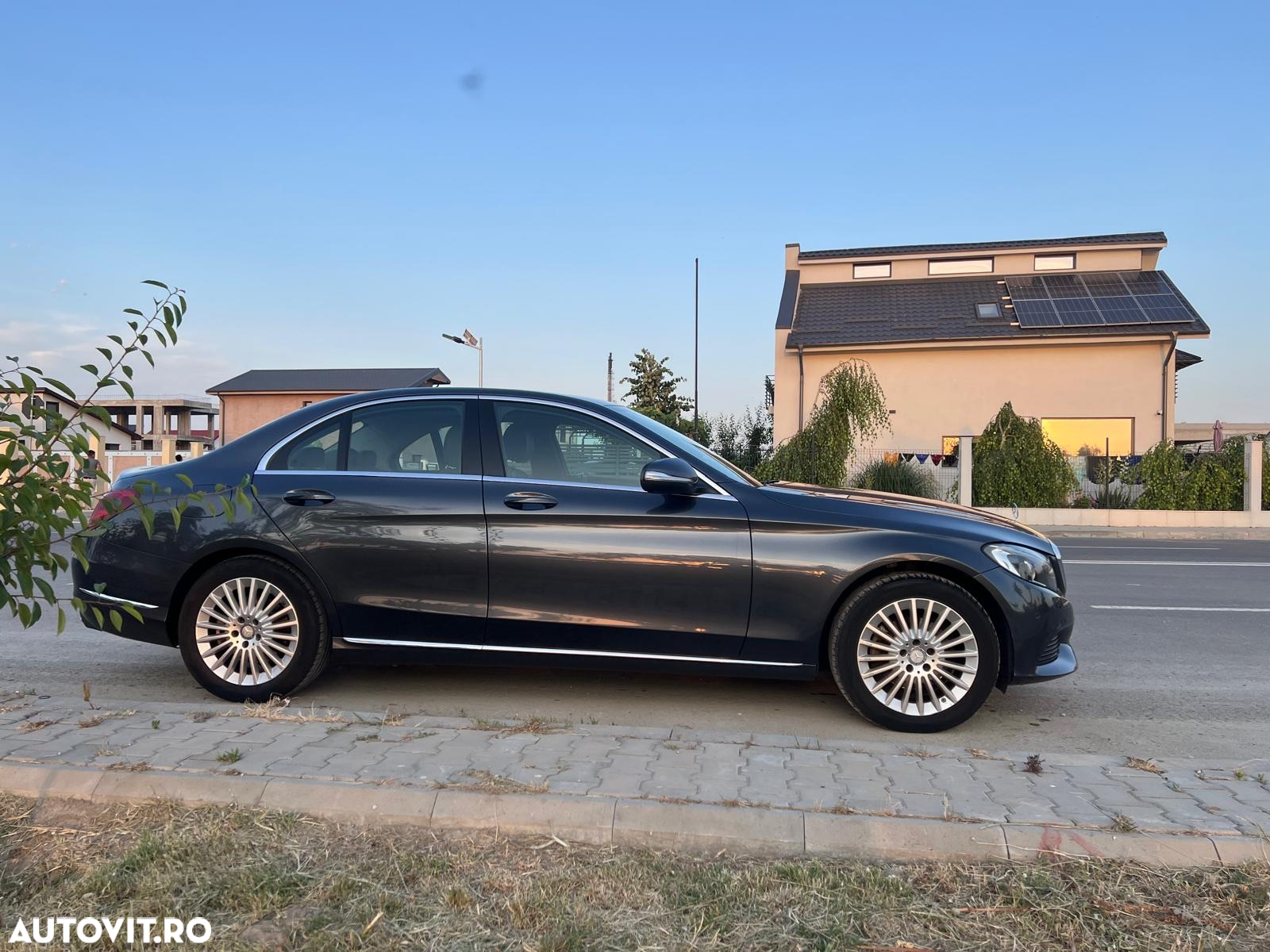 Mercedes-Benz C 220 d 4MATIC Aut. - 6