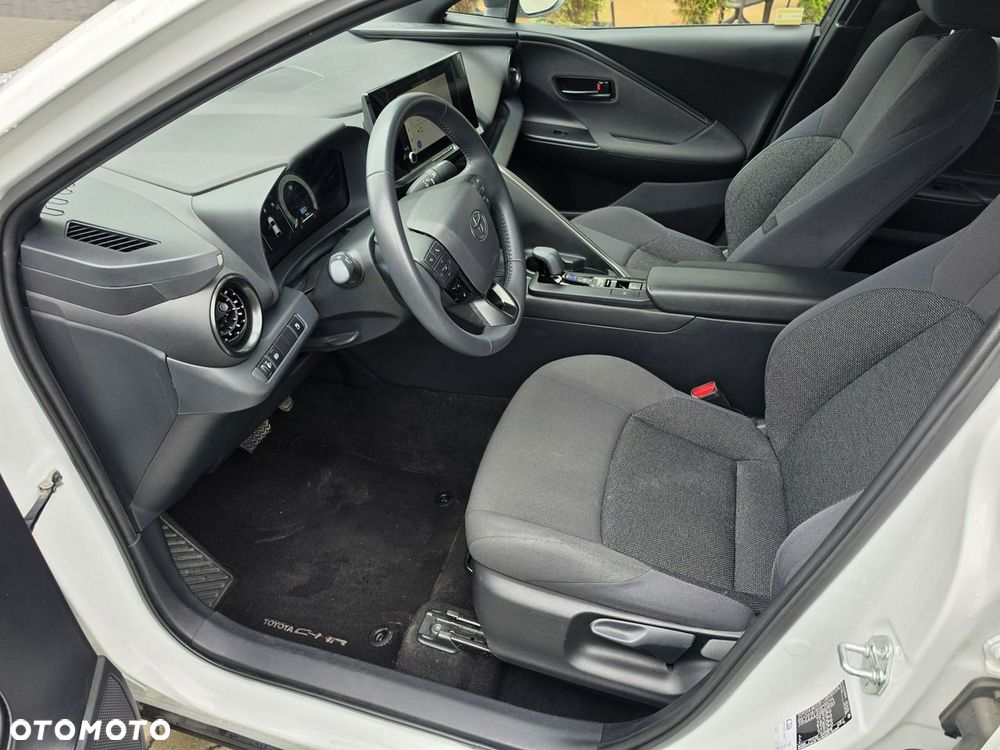 Toyota C-HR - 12