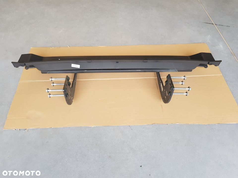 Tylny stopień, zderzak Volkswagen Crafter - Man TGE - 2