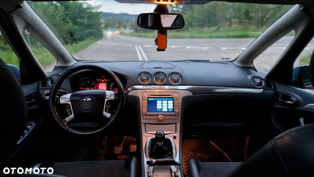 Ford S-Max - 7