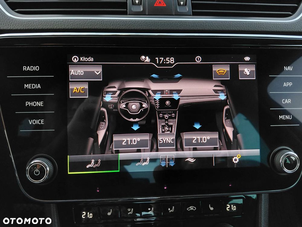 Skoda Superb 2.0 TDI SCR Style DSG - 10