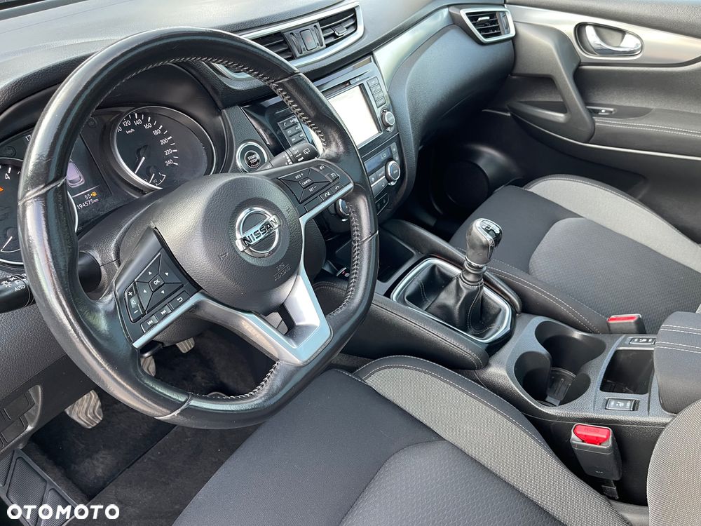 Nissan Qashqai - 12
