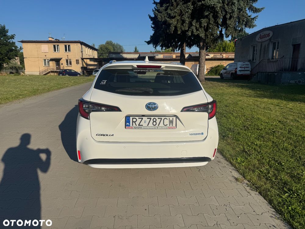 Toyota Corolla - 4