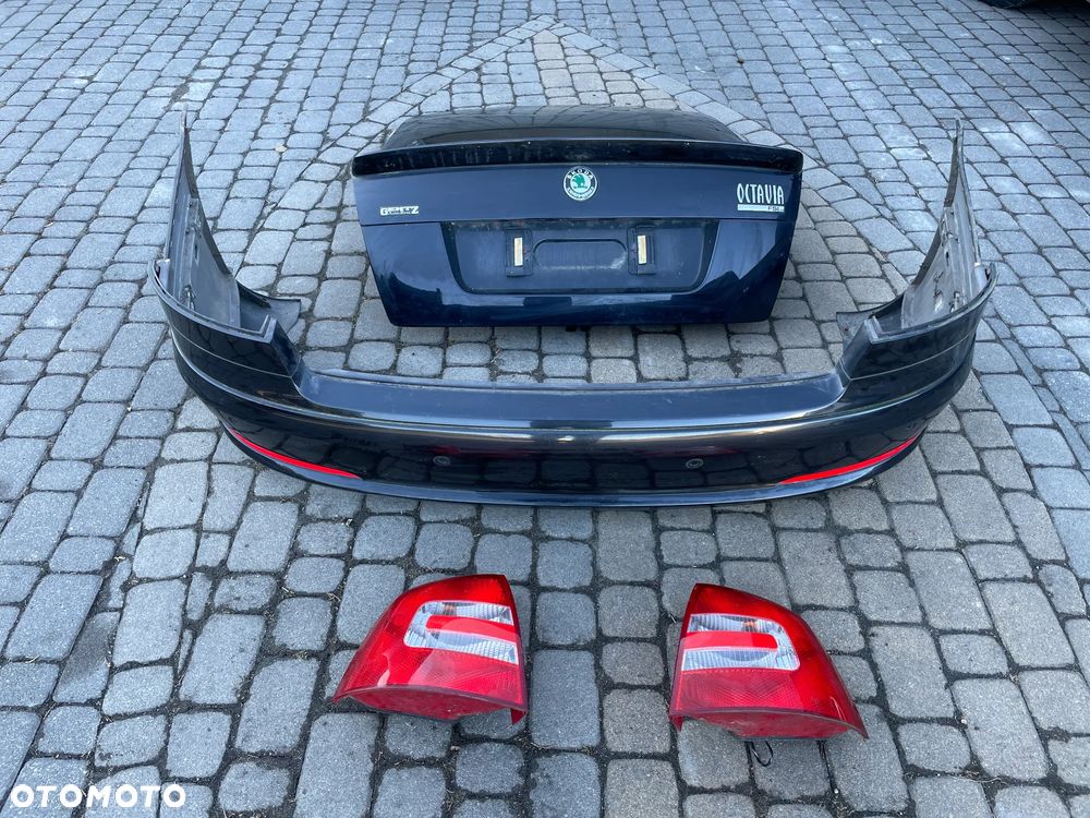 TYŁ klapa lampa lewa prawa SKODA OCTAVIA II 9910 HB SPORTLINE - 1