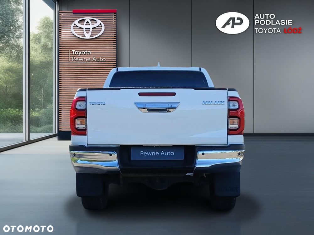 Toyota Hilux 2.8 D-4D Double Cab SR5 4x4 - 7