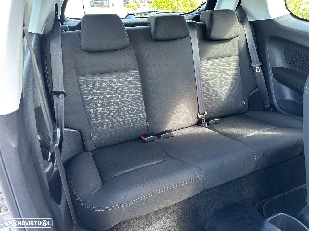 Peugeot 208 HDi 68 Like - 27