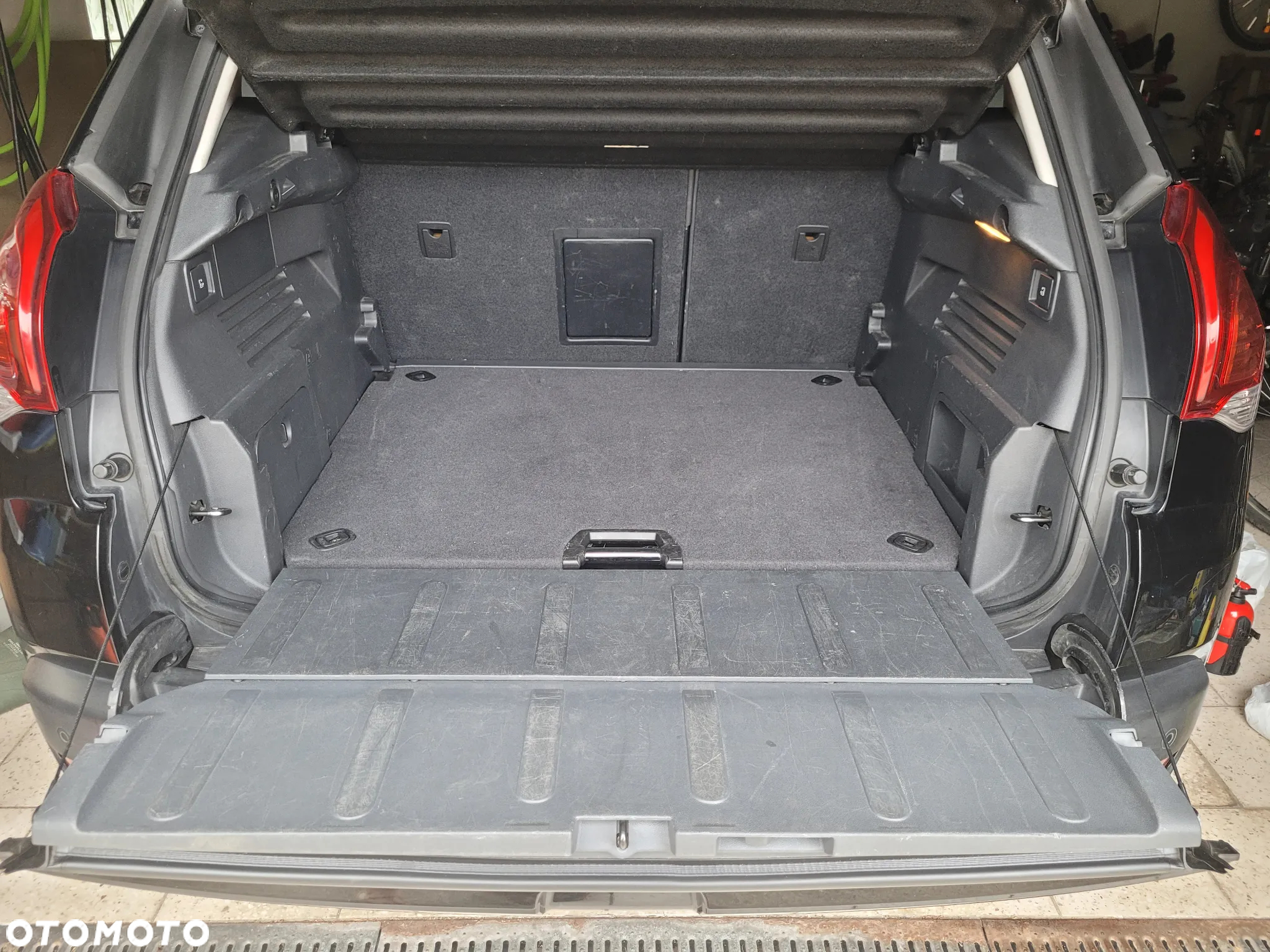 Peugeot 3008 1.6 HDi Style - 3
