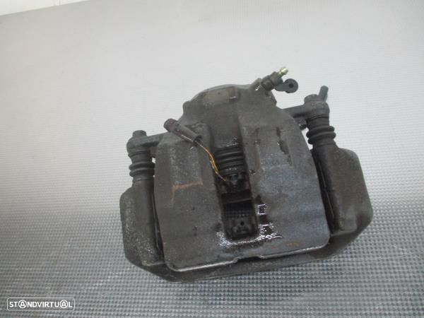 Pinça Travao Frente Dto Mercedes-Benz C-Class (W203) - 4