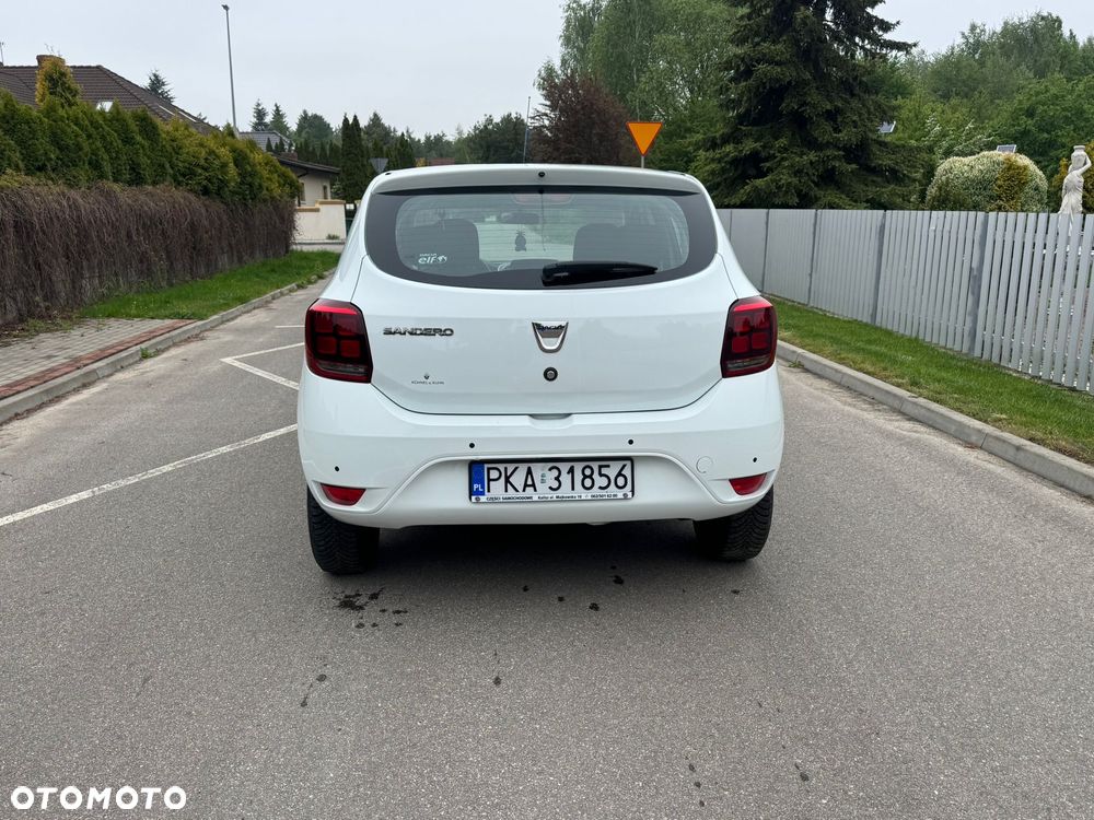 Dacia Sandero - 4
