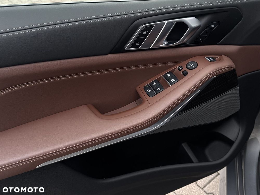 BMW X5 - 19