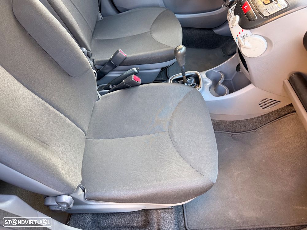 Toyota Aygo 1.0 - 29