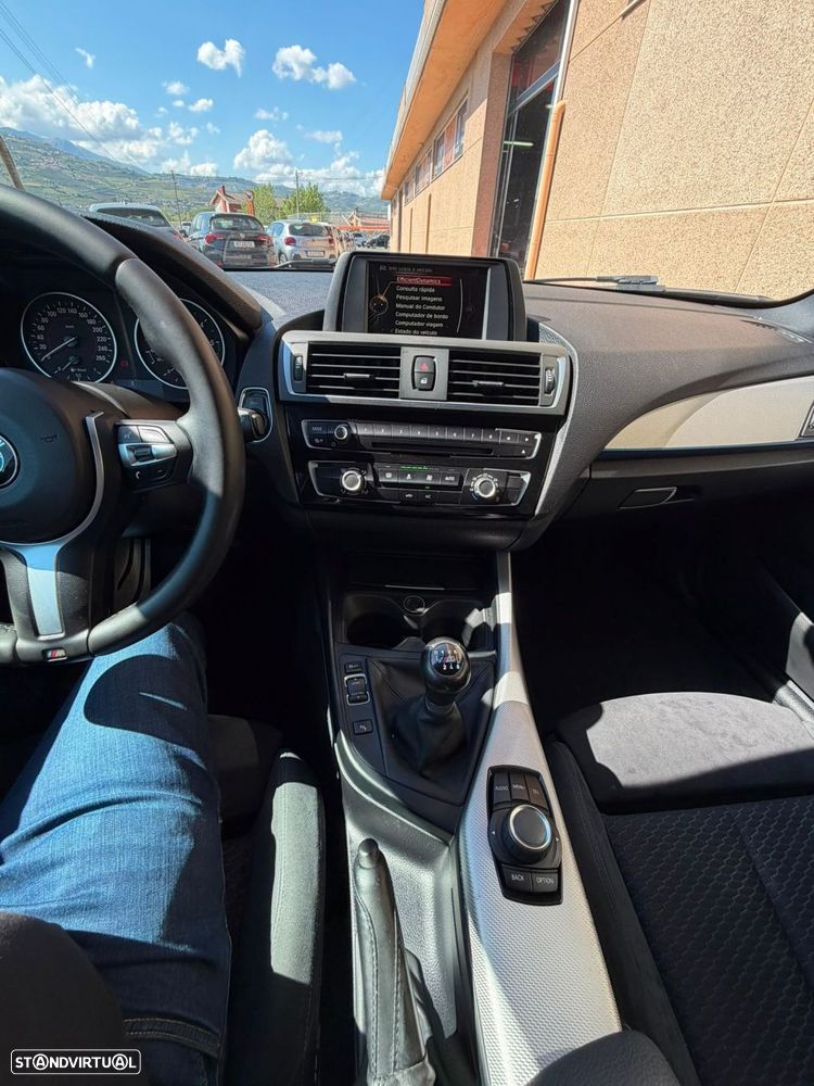 BMW 116 d Pack M - 8