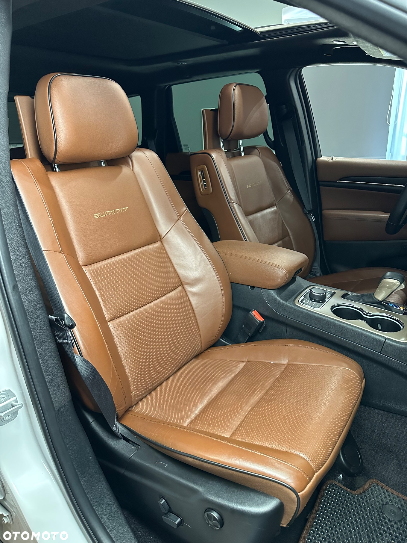 Jeep Grand Cherokee 3.6 V6 Summit - 17