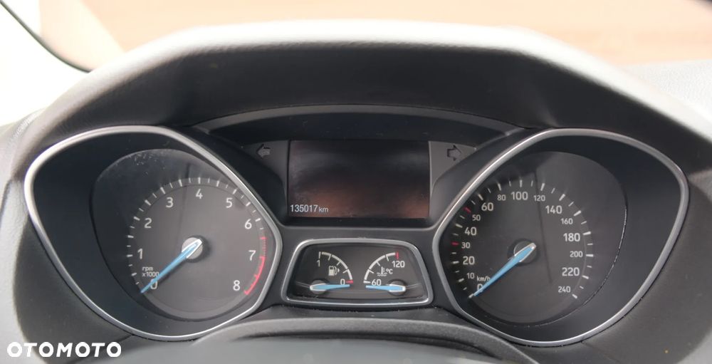 Ford Focus 1.0 EcoBoost Titanium - 10