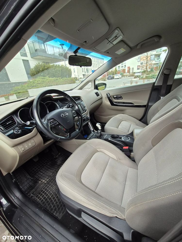 Kia Ceed 1.6 GDI L Business Line - 19