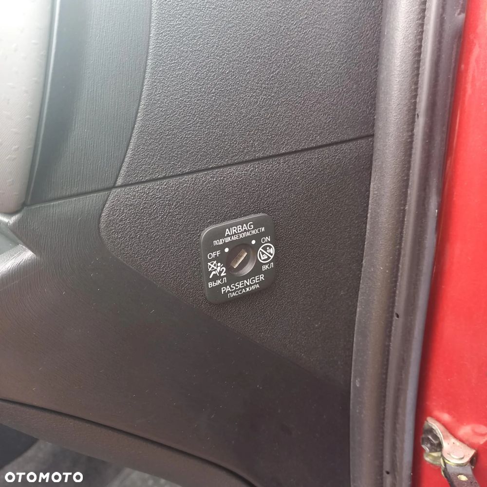 Toyota Yaris 1.0 Active - 11