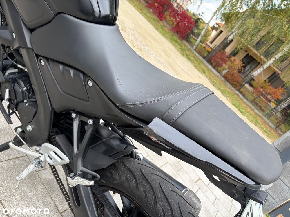Yamaha MT - 17