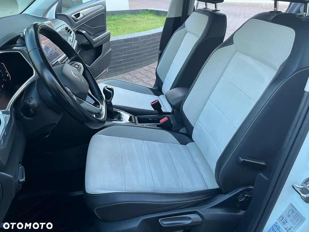 Volkswagen T-Roc 1.5 TSI Style - 17