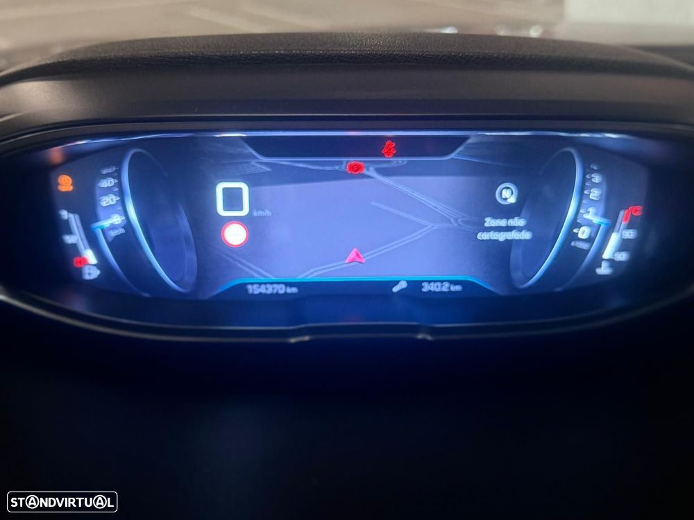 Peugeot 5008 1.6 BlueHDi Allure J18 - 18