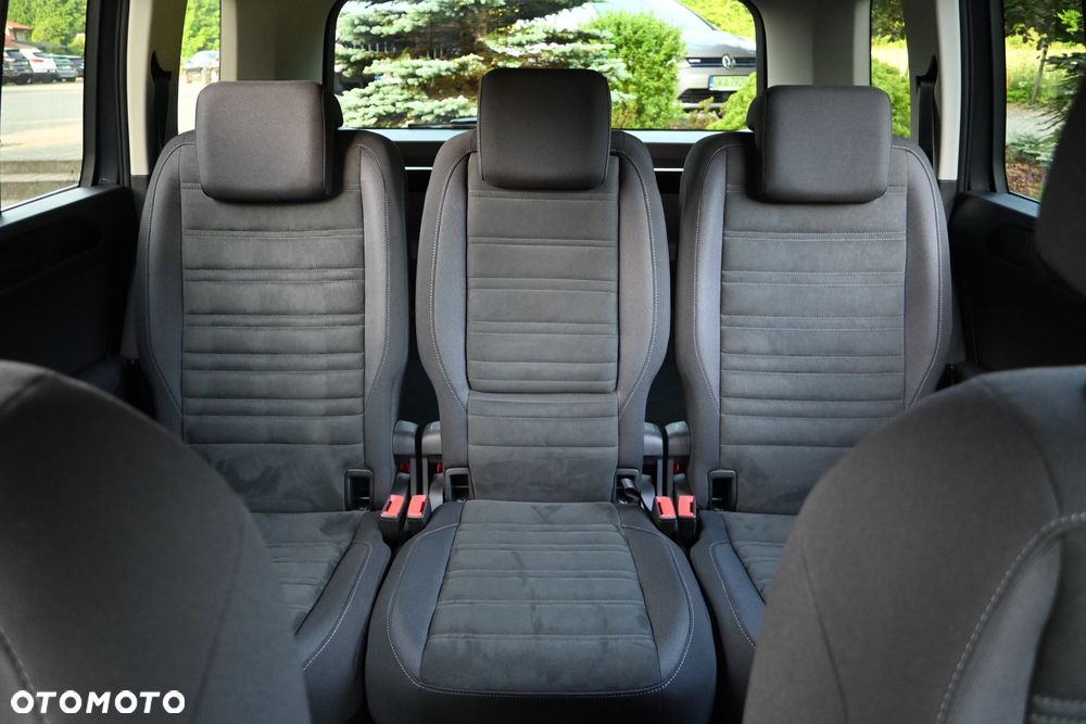 Volkswagen Touran 2.0 TDI SCR (BlueMotion Technology) DSG Highline - 26
