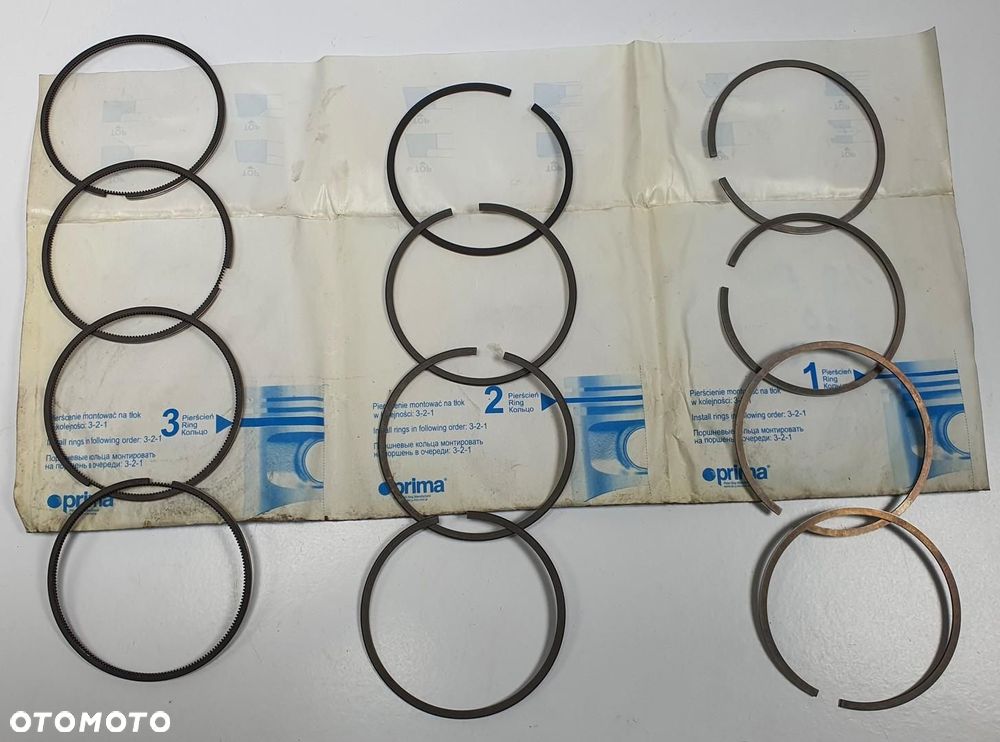 PIERŚCIENIE TŁOKA 71.0 1.2 MM  VW GOLF VI 1.2 TSI - 1