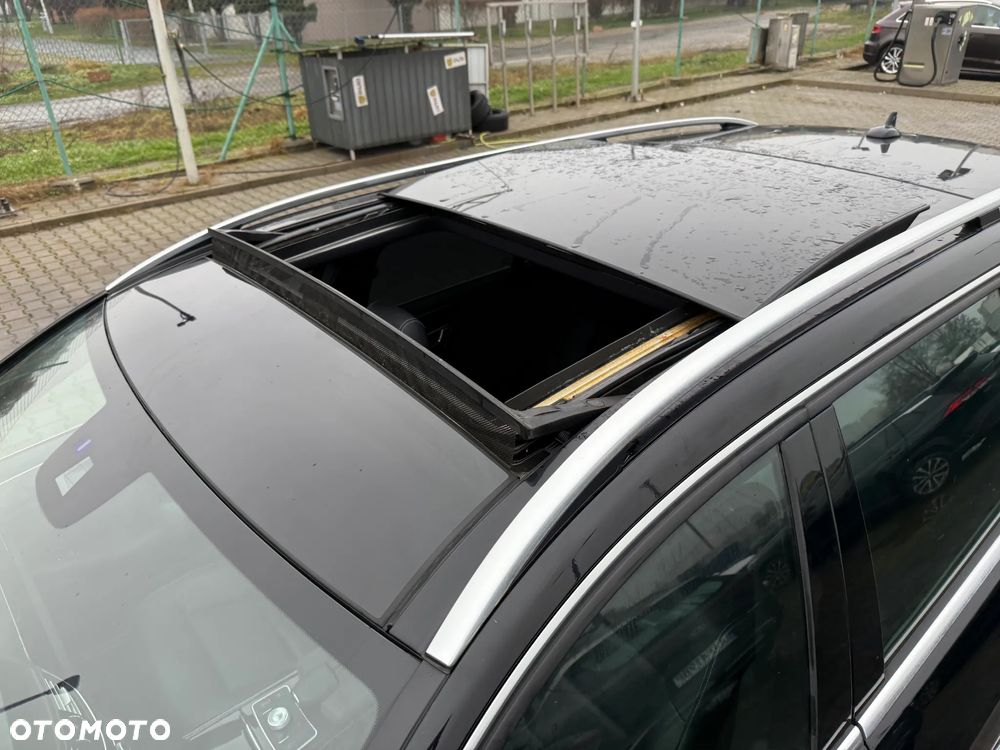 Mercedes-Benz Klasa E 350 4Matic 7G-TRONIC - 13