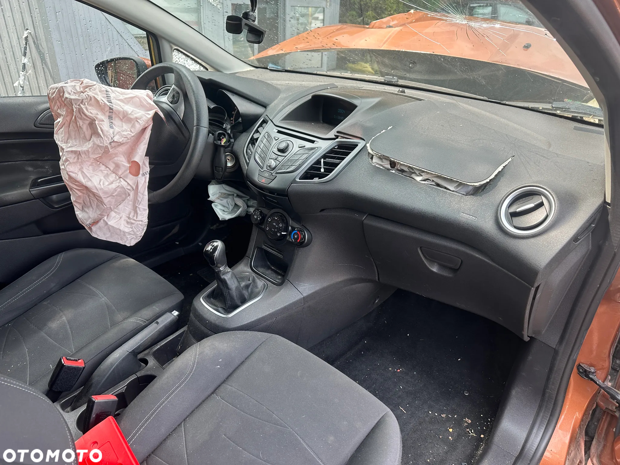 Ford Fiesta - 10