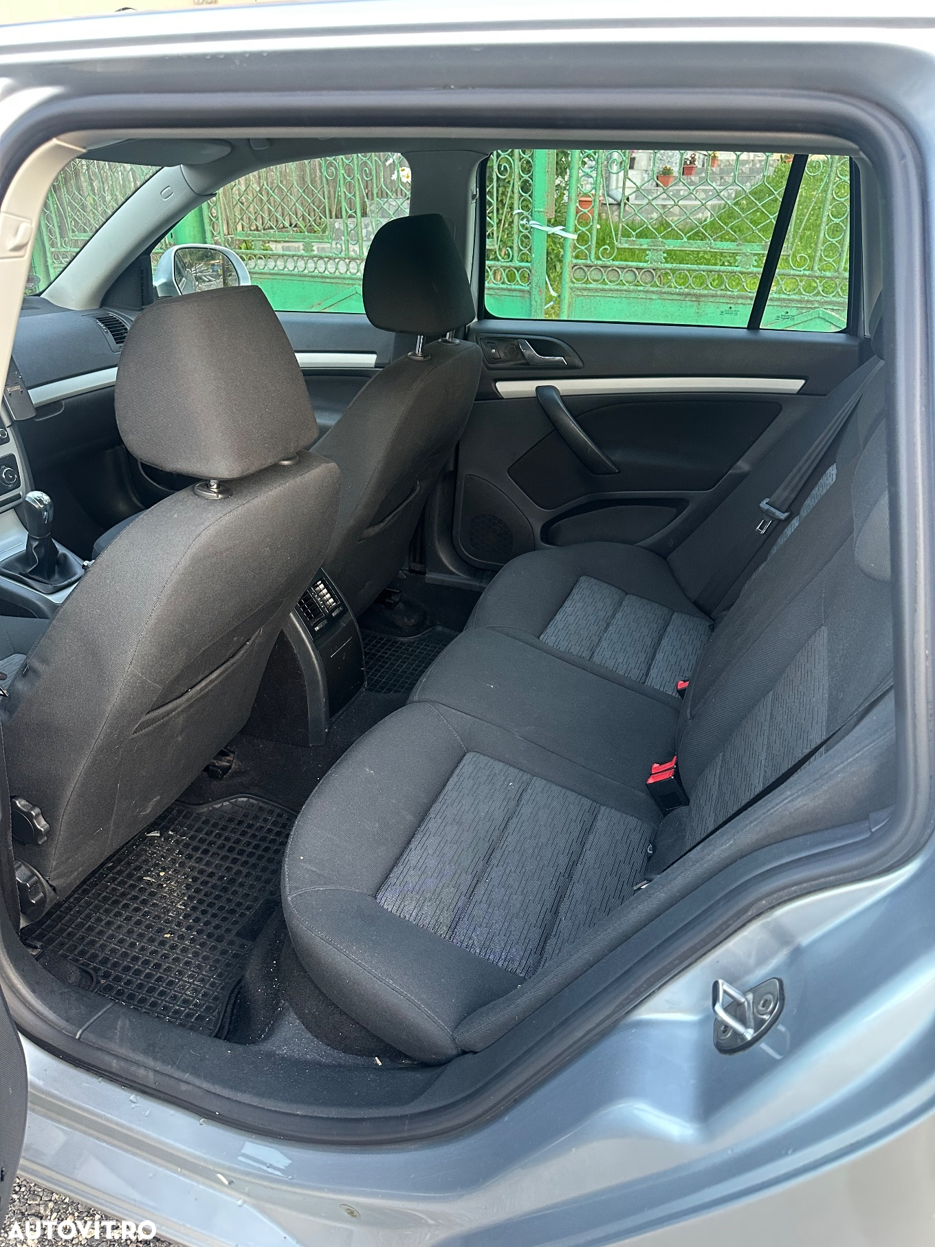 Skoda Octavia Combi 2.0 TDI DPF Ambition - 5