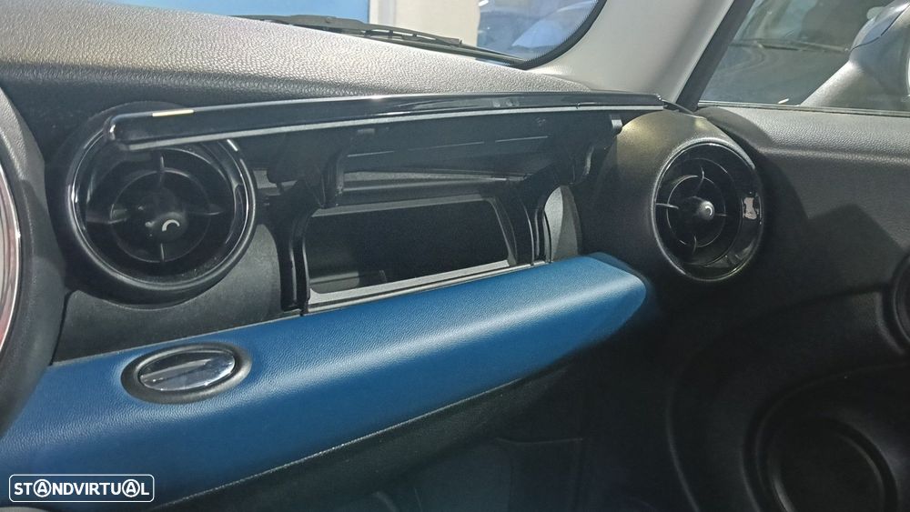 MINI 3 Portas Cooper D - 21