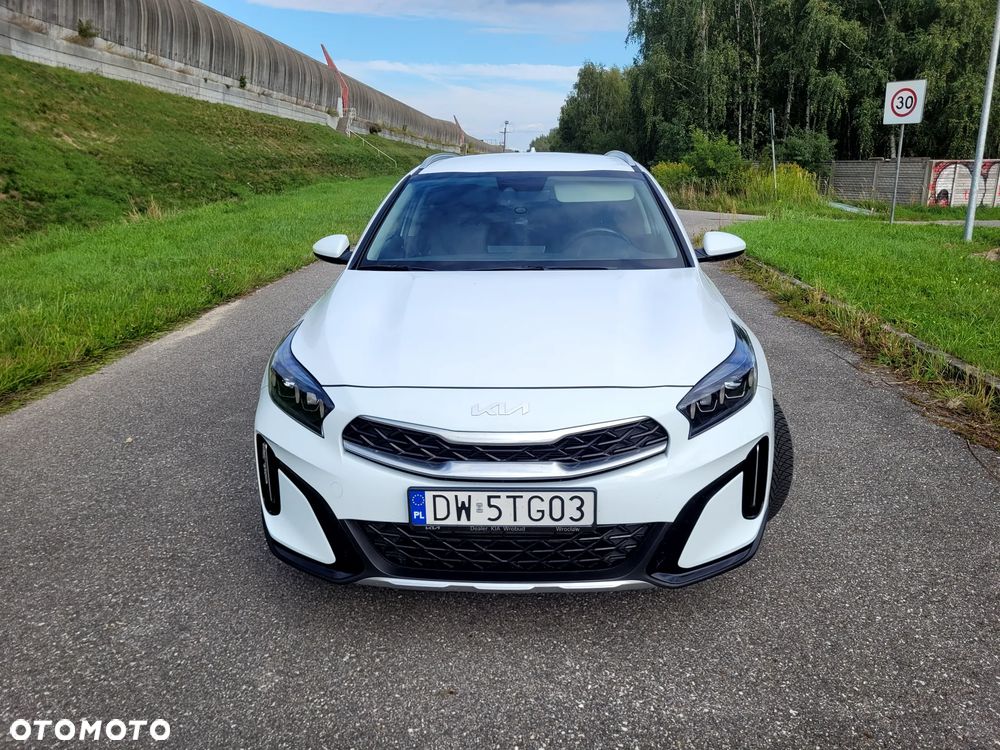 Kia XCeed 1.5 T-GDI M - 4