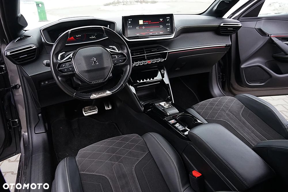 Peugeot 208 PureTech 100 EAT8 GT Pack - 40