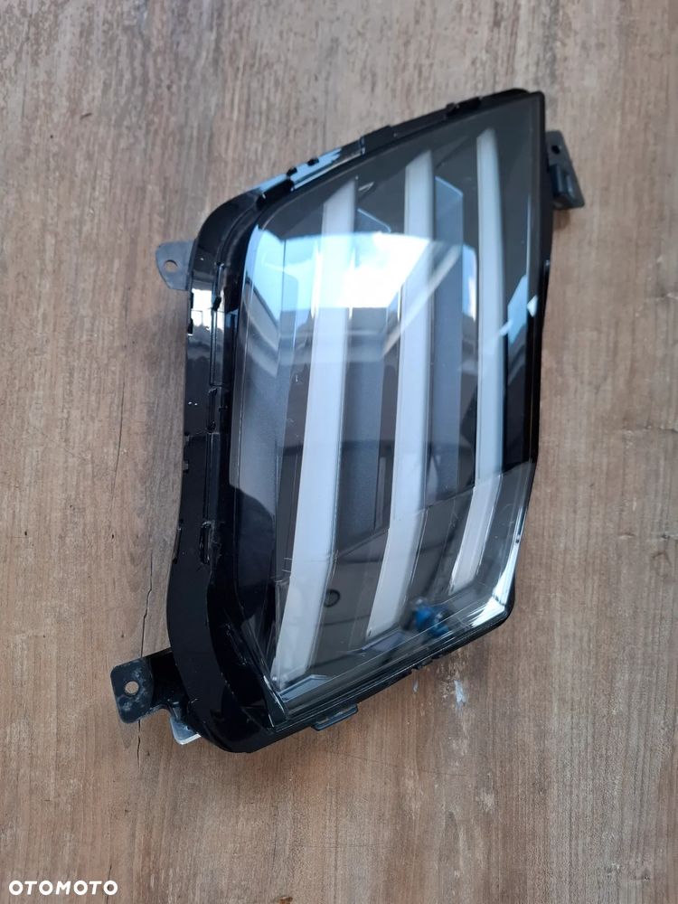Peugeot 208 II lift halogen DRL Led 985105418002 - 1