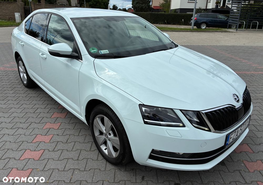 Skoda Octavia 1.6 TDI Business - 3