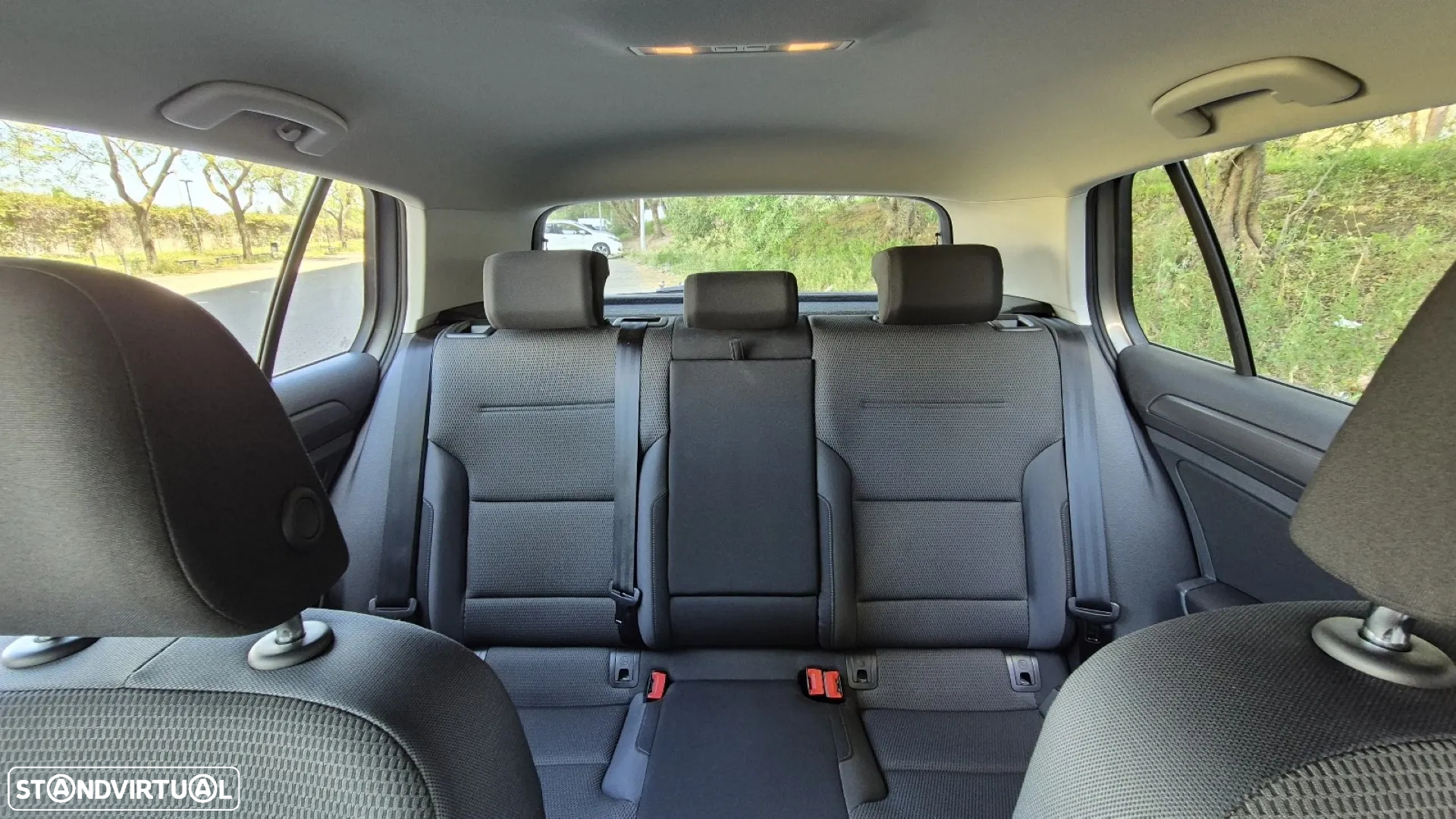VW Golf 1.0 TSI Confortline - 17