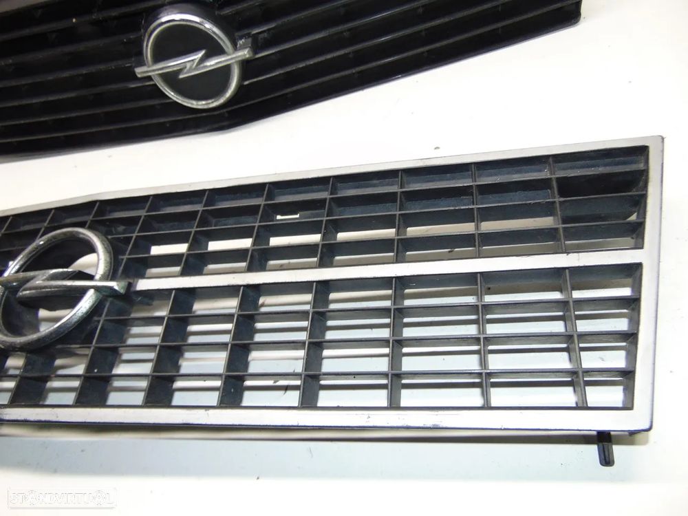 Opel Antigos grelhas - 5