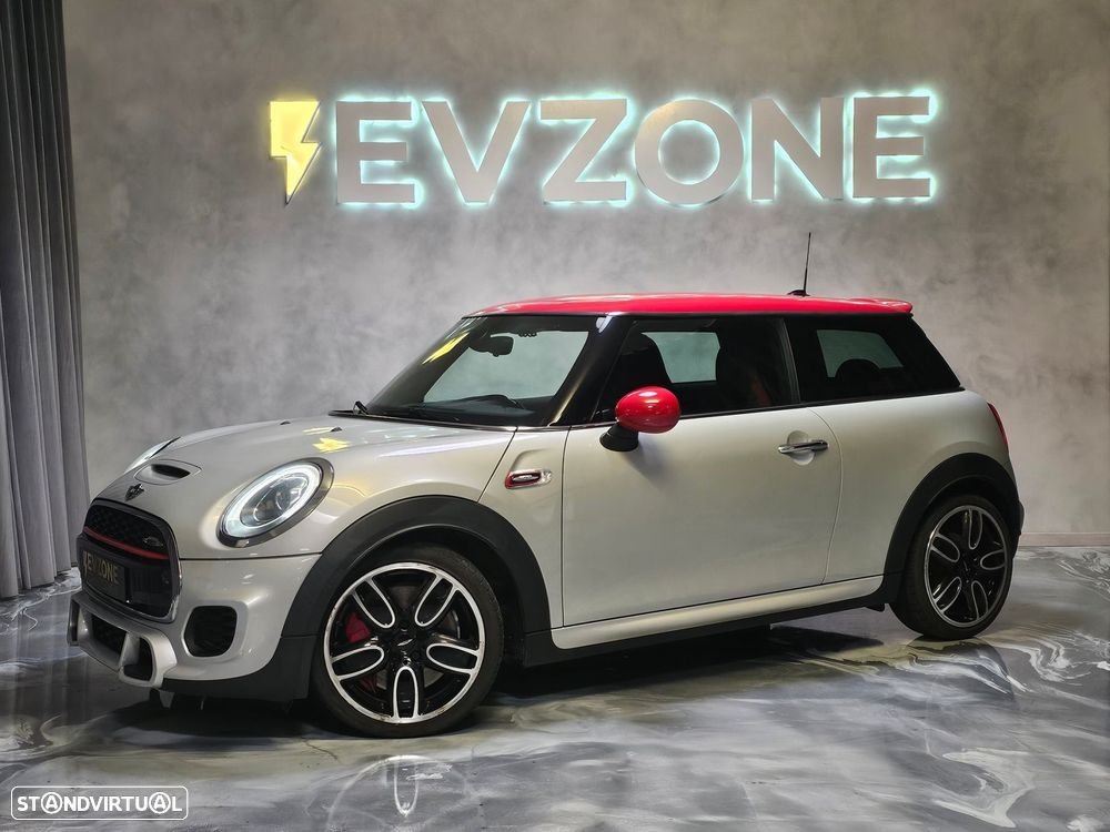 MINI 3 Portas John Cooper Works Aut. - 4
