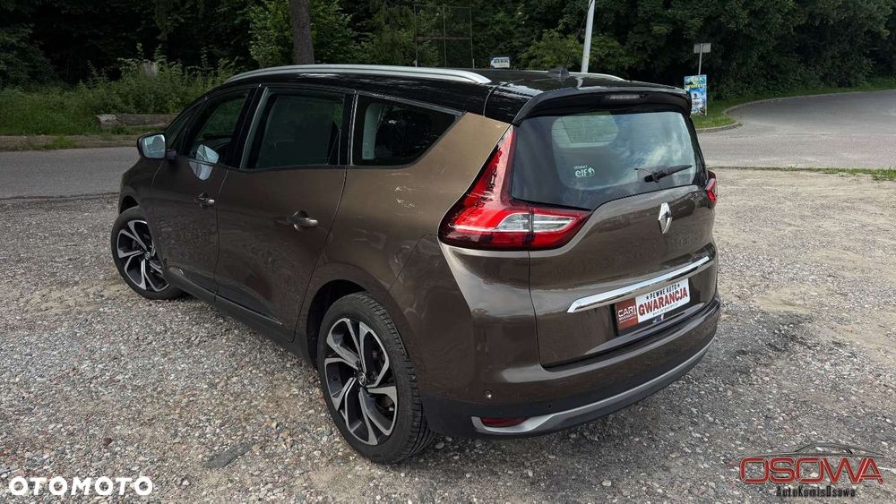 Renault Grand Scenic - 10