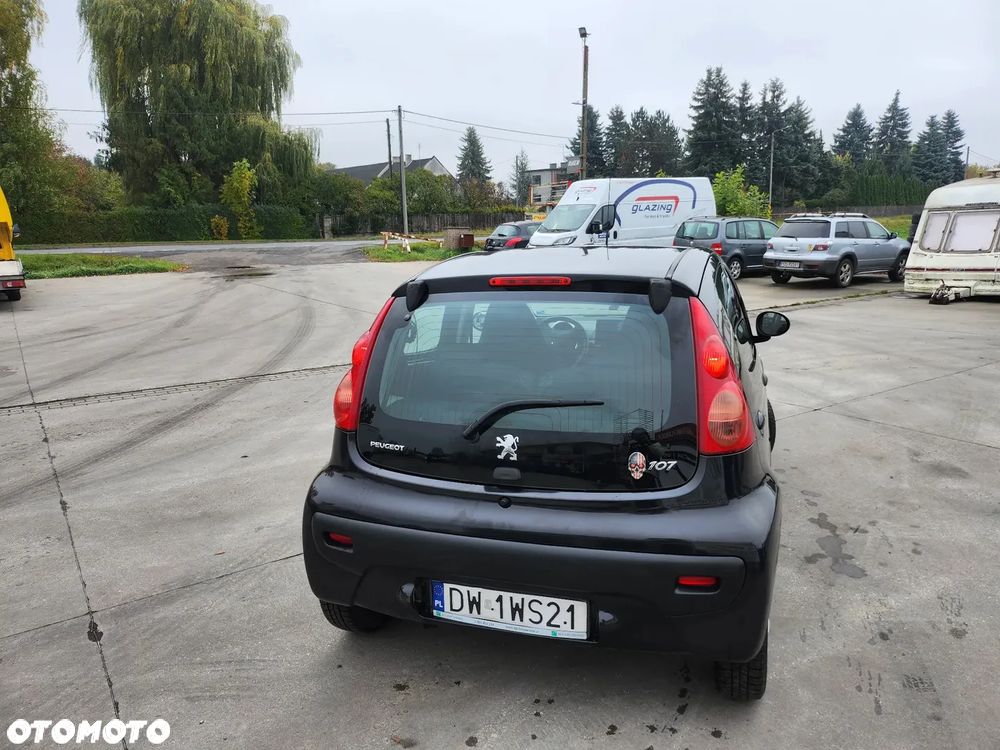 Peugeot 107 1.0 Happy - 3