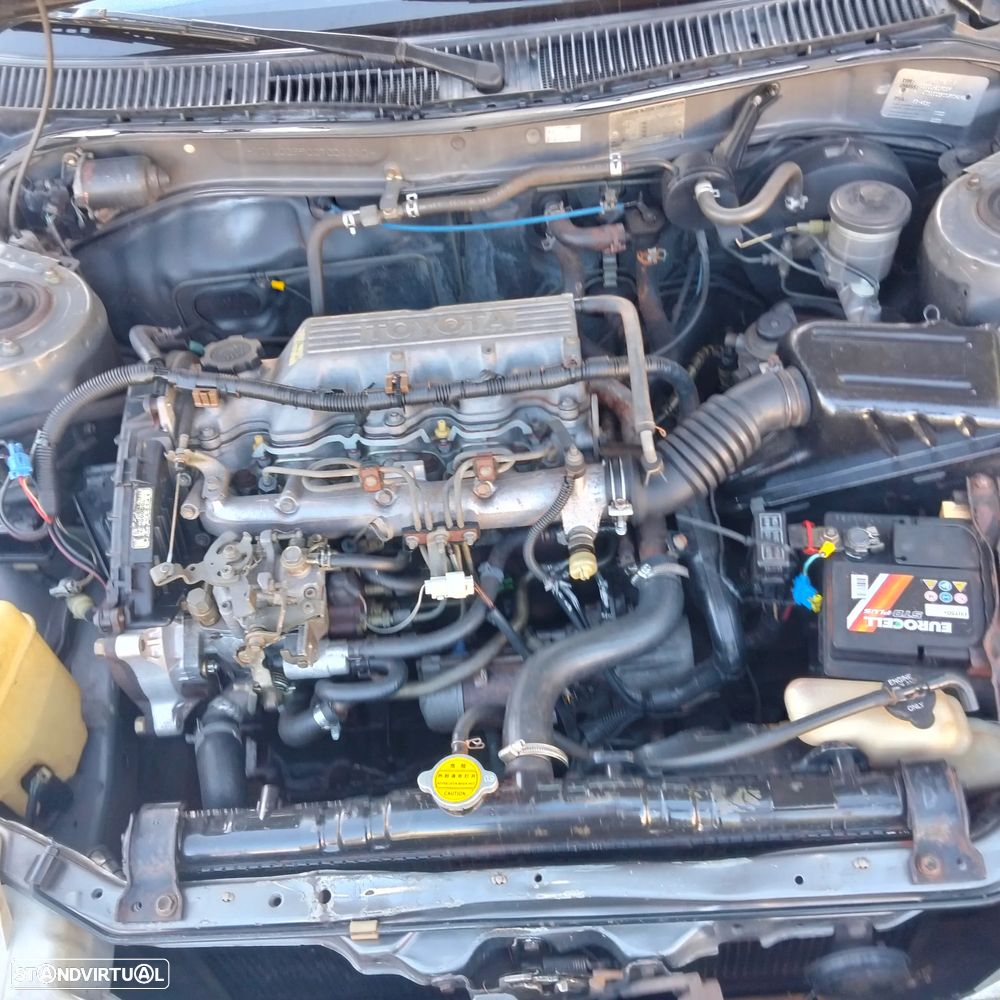 Toyota Corolla - 11
