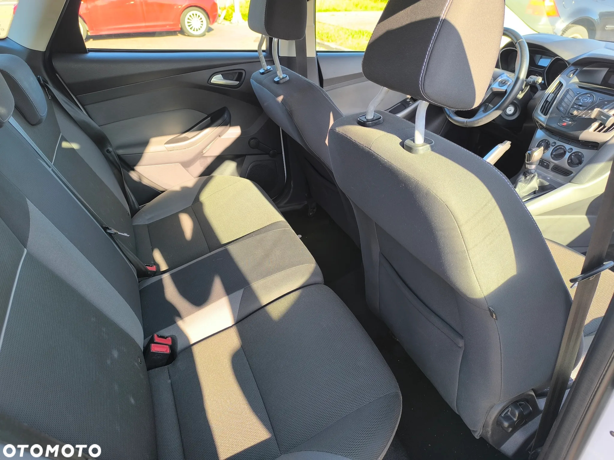 Ford Focus 1.6 Trend - 9
