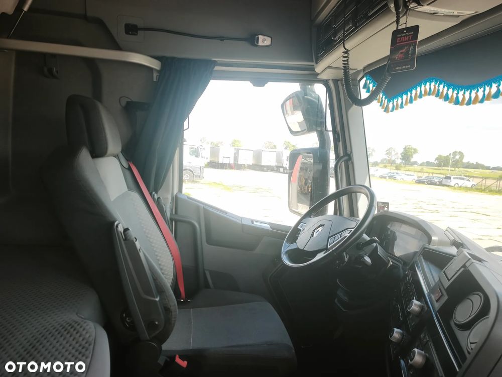 Renault Gama T 480 - 17