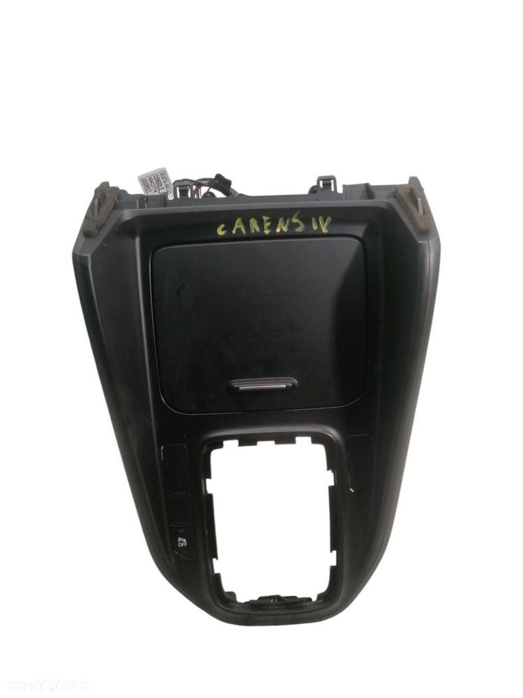 RAMKA OSŁONA ZMIANY BIEGÓW GNIAZDO USB AUX KIA CARENS IV 84633-A4000 - 1