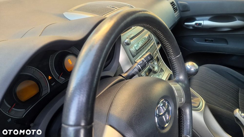 Toyota Auris 1.6 VVT-i Sol - 10