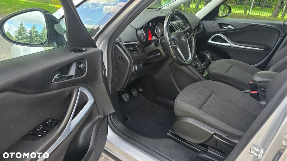 Opel Zafira 1.4 T Cosmo EcoFLEX S&S - 9