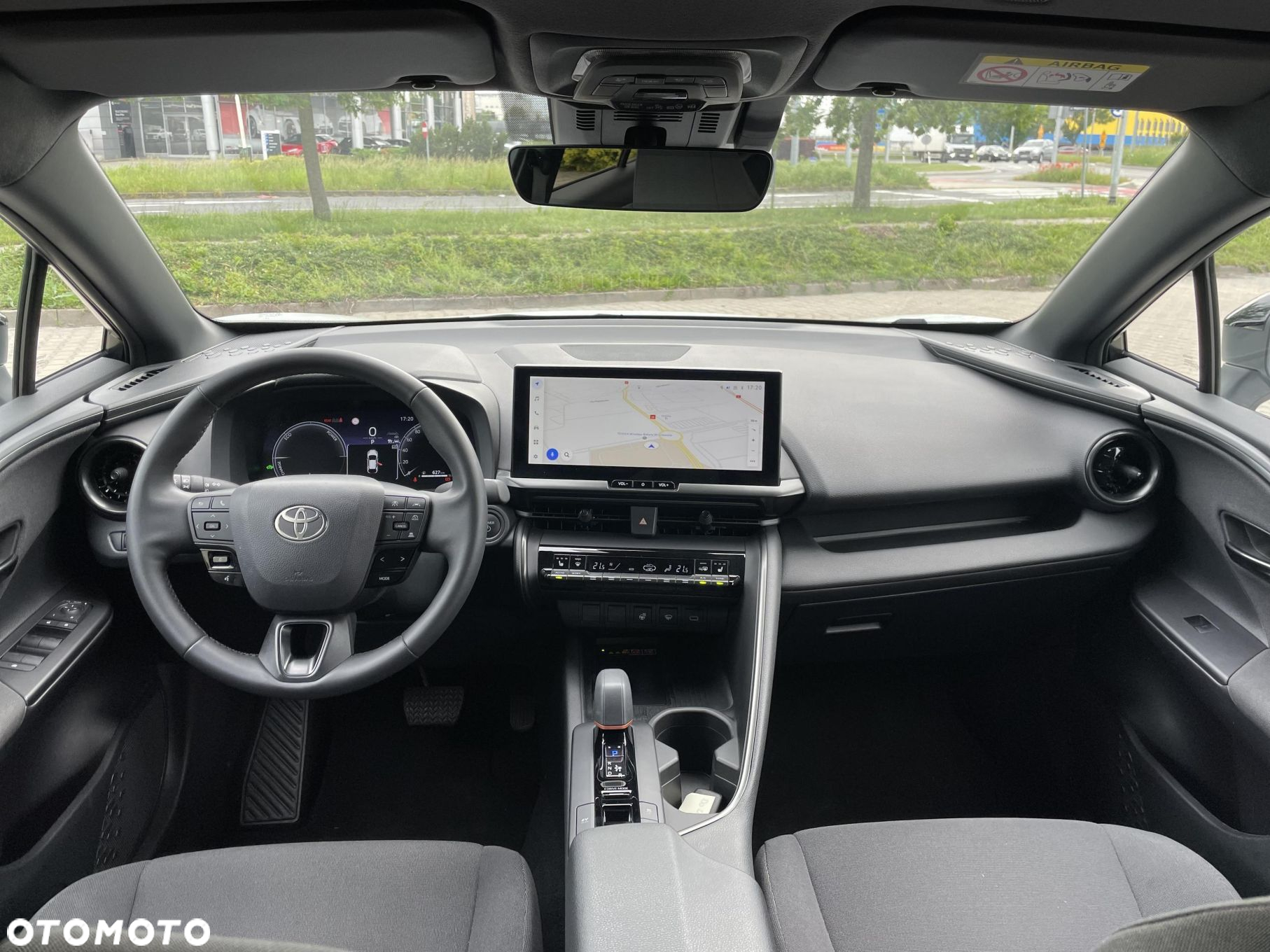 Toyota C-HR - 11