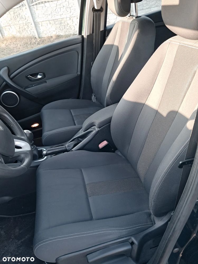 Renault Megane TCe 130 Bose Edition - 11