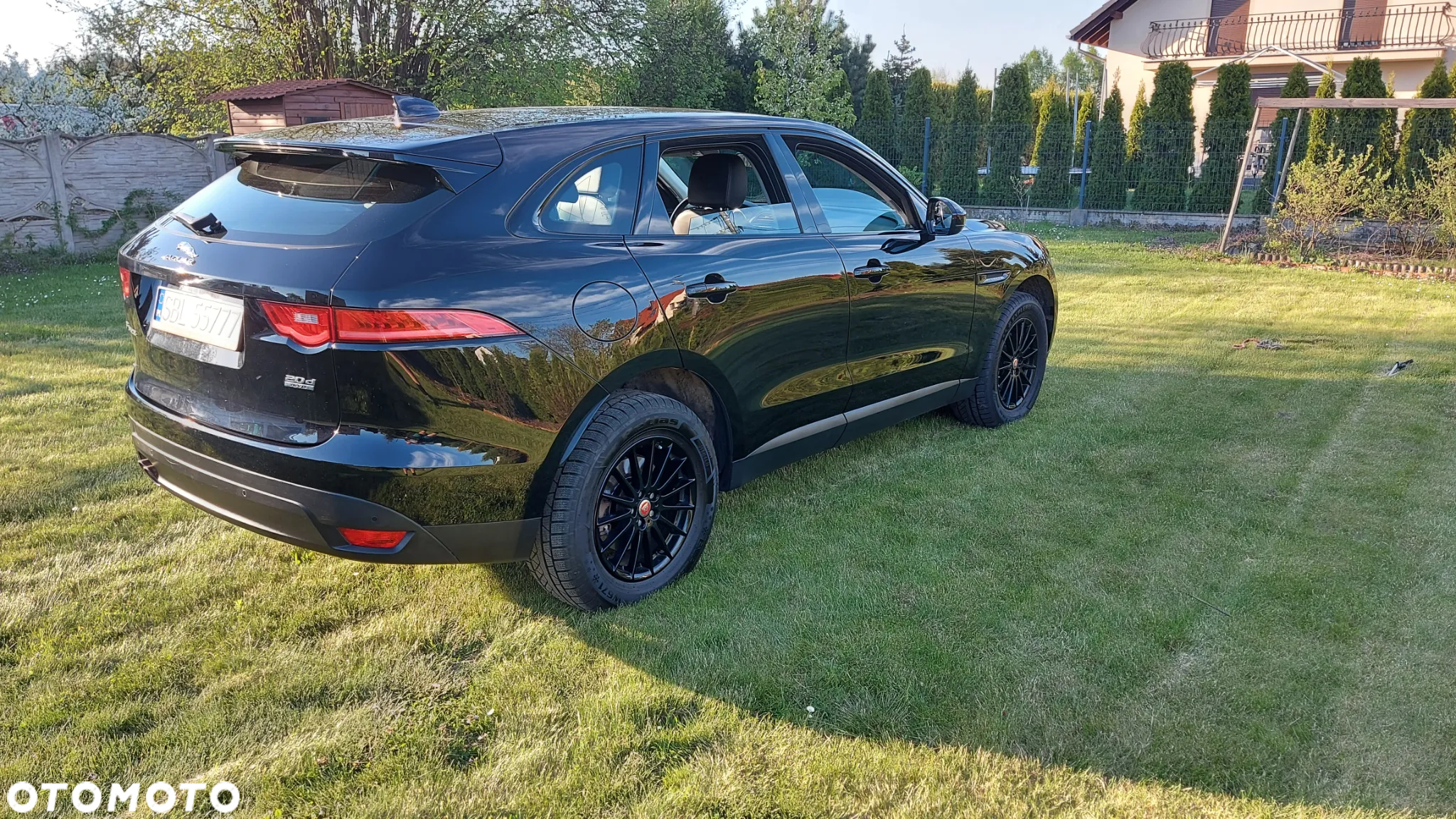 Jaguar F-Pace - 5