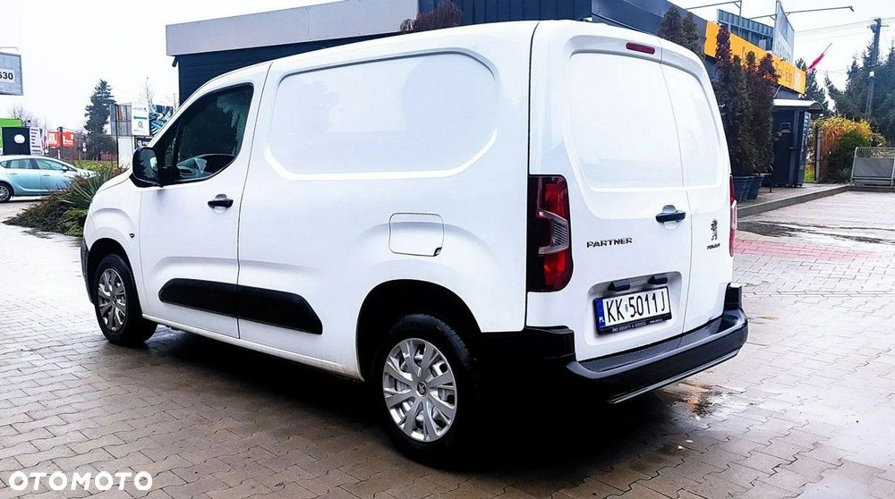 Peugeot Partner - 11