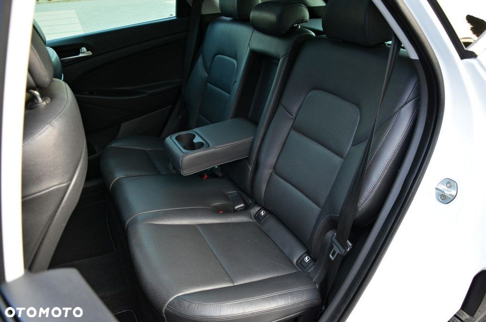 Hyundai Tucson 2.0 CRDI 4WD Premium - 33